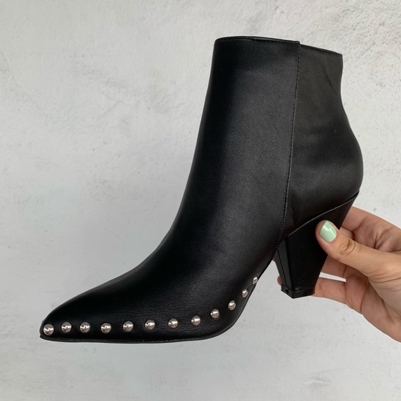 Black leather studded bootie - Picture 2 of 7